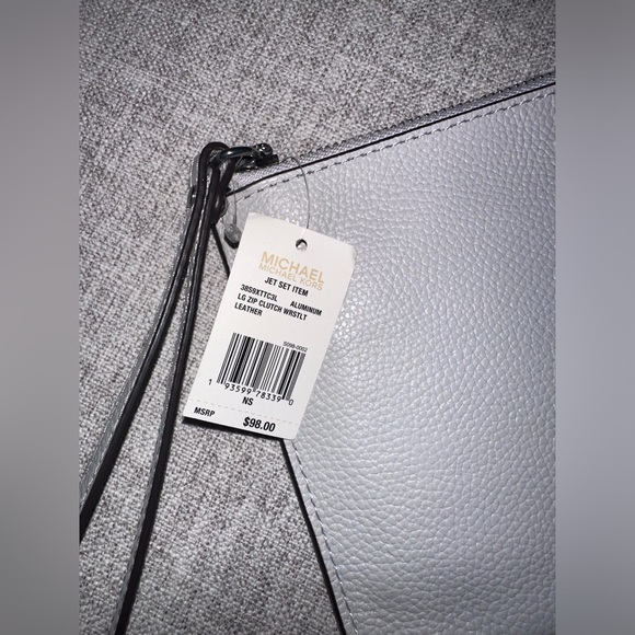 NWT Michael Kors Jet Set Large Zipped Leather MK Clutch Wristlet Wallet - Picture 7 of 10